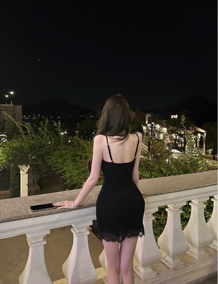 Mar. ys1 嬌矜私藏 性感透視感蕾絲針織連身裙 黑