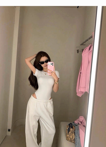 26Apr. 歐美sk1ms 妮味摺角腰連體衣 白/咖