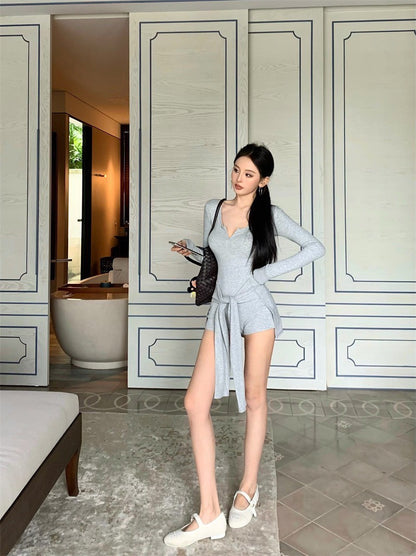 Apr. 時髦健身教練 歐美極致身材 U領拉鍊連體褲套裝 灰