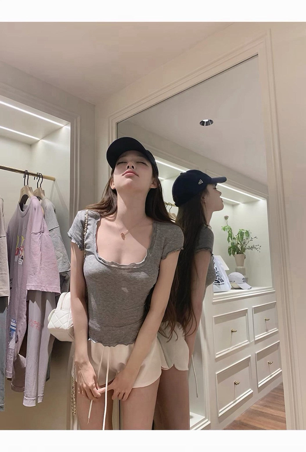 26Jul. 美慾奶tee可愛花邊U領上衣 雞蛋黃/灰