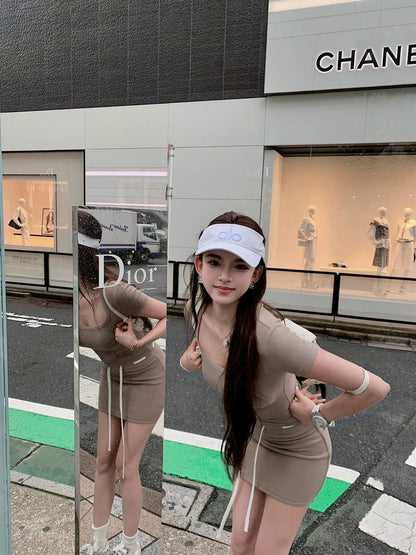 25Aug. Daily曲線套裝 低調基礎純色半身裙套裝 奶茶