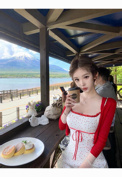 26Jul. 草莓甜心 復古碎花波點小白裙