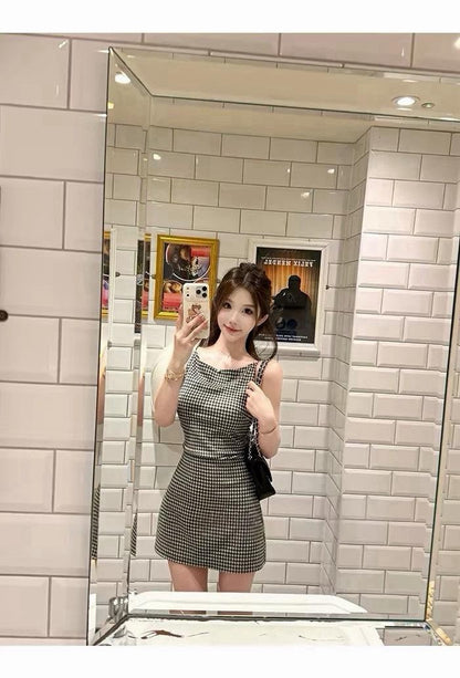 26Sep. 經濟上行 美肩設計感打褶瑞秋裙 格紋
