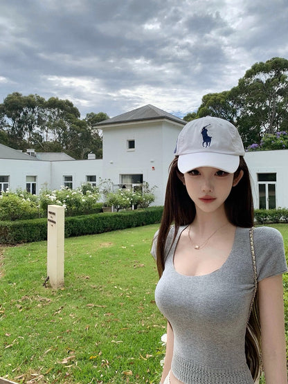 26Apr. 天菜研習 羊毛混紡U領收腰短款上衣 杏/灰