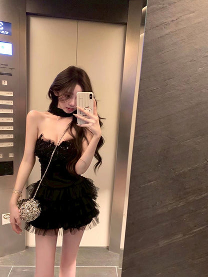Jun. 玫瑰廢墟 氣質優雅手工花網紗蛋糕裙套裝 黑