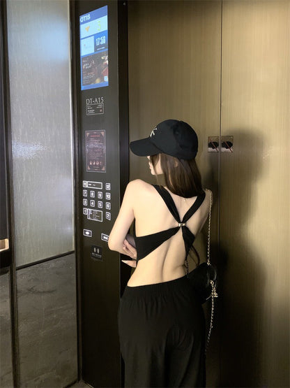 May. 夏日蕩領 晚宴辣妹露背背心 黑