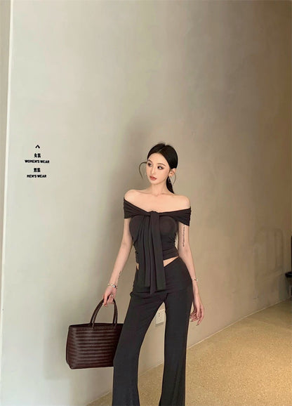 25Jul. 拿捏多穿法則 彈力綁繩抹胸休閒褲套裝