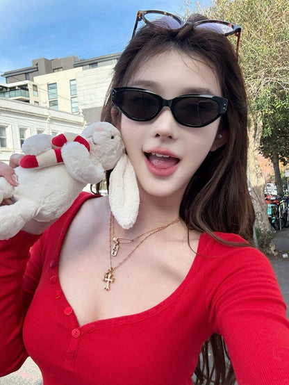 25Nov. 嫩妹天菜2.0桃心領修身長袖T恤 紅色/淺灰