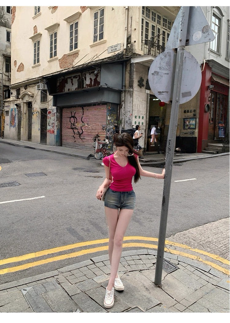 25Sep. 美白濾鏡顯瘦修身針織上衣 火龍果紅/尼斯藍