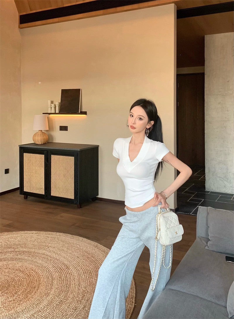 May. RO系列高腰休閒褲 必入V領顯瘦上衣 白/黑