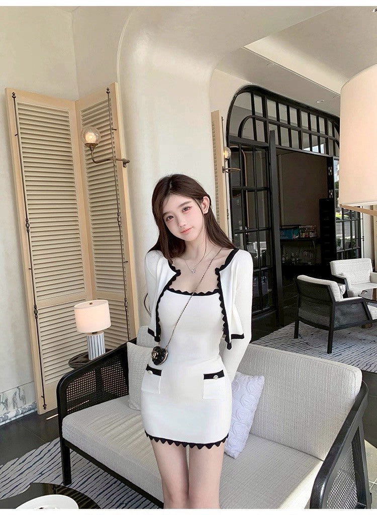 25Sep. 小香玩家 波浪黑白撞色針織連身裙2件組