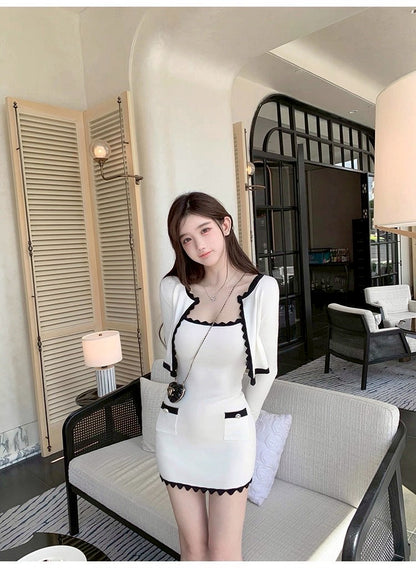 25Sep. 小香玩家 波浪黑白撞色針織連身裙2件組