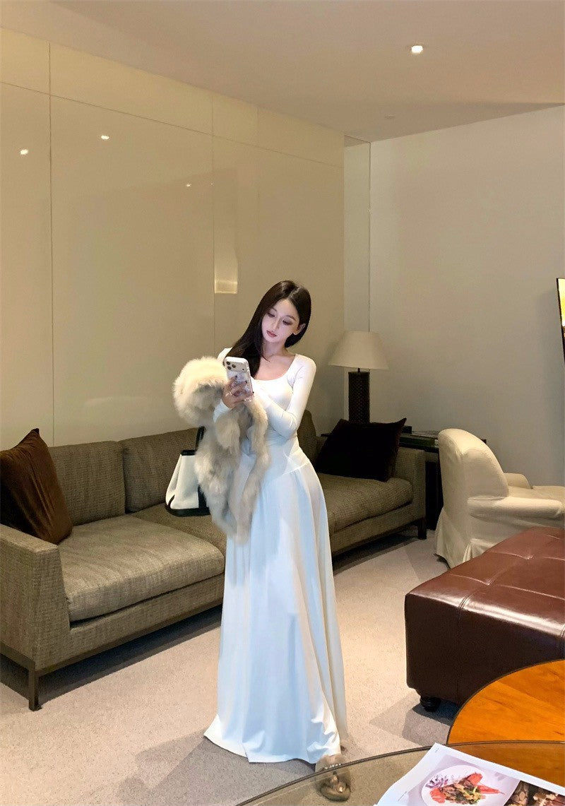 26Feb. 柔美白月光氣質U領上衣半身裙套裝 白/黑