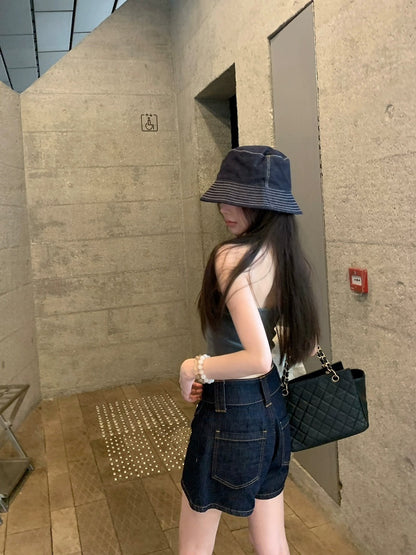 25Oct. 丹寧時光機寬鬆原色高腰牛仔短褲