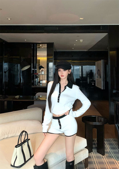 25Nov. 山茶花25黑白撞色慵懶運動套裝