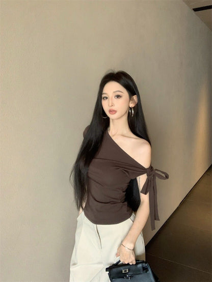 25Jul. 時髦蝴蝶結綁帶多穿式上衣 咖