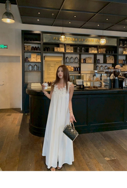 25Aug. 蘇黎月光花 手工立體花朵渡假 背心版/連身裙版 白