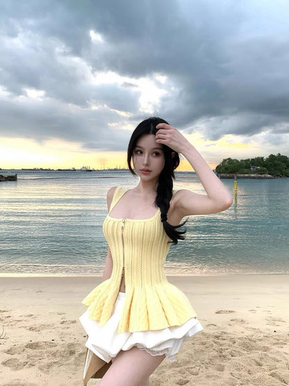 Jun. 休閒芭蕾 方領顯瘦收腰花瓣針織背心 黃