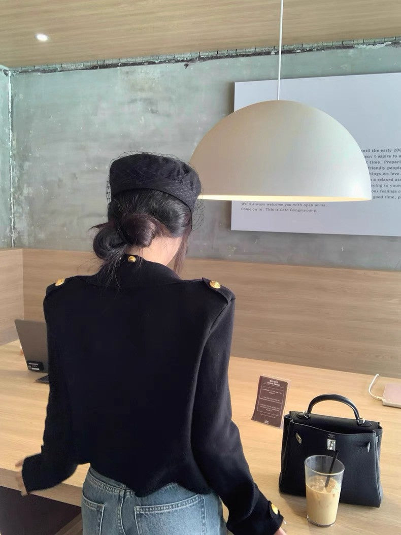 26Jan. 復古千金法式奢華雙排金釦針織外套 黑/白