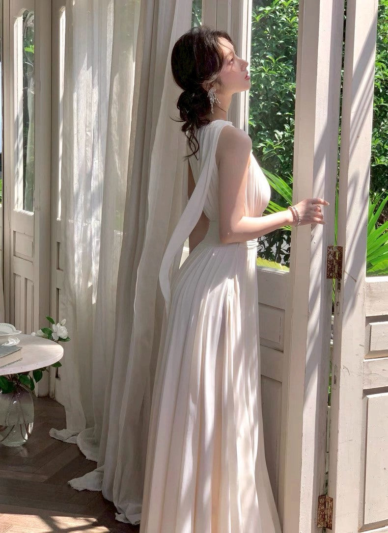 25Aug. 志玲姐姐氣質繆思收腰長洋裝 米白