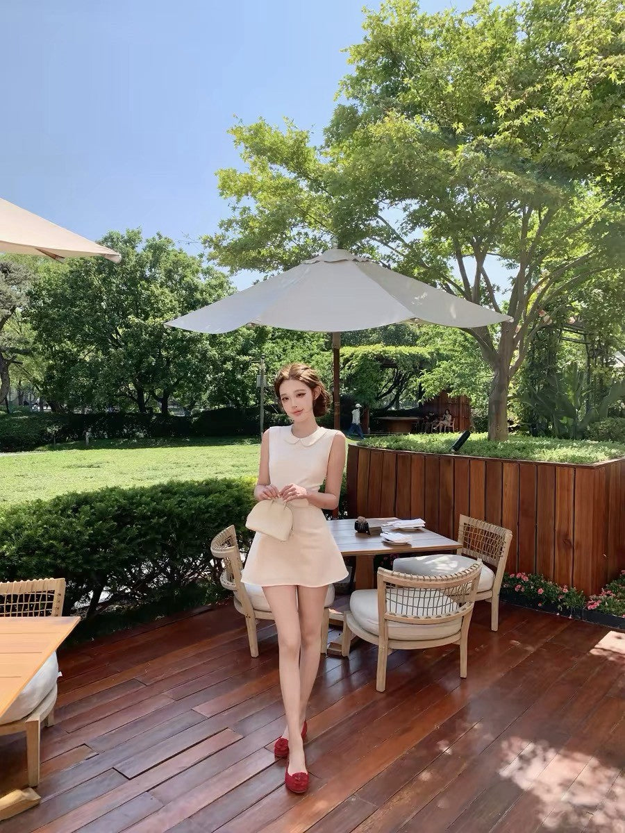 26Jul. 溫沙小姐TR斜紋收腰娃娃領背心裙 杏/藍