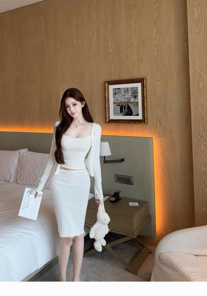 26Apr. 白女cotton系列 透氣舒適感純色三件套 白/黑