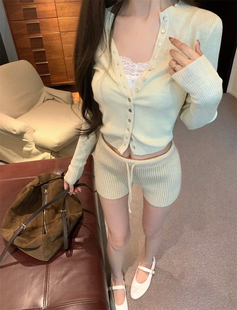 25Jul. 奶油居家 鈕扣針織開衫 針織短褲