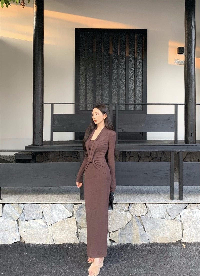 25Nov. 御姐裙特殊扭結設計正肩連衣裙套裝 咖/黑