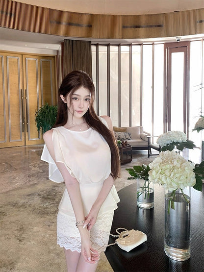 25Aug. 鬆弛老錢氣質荷葉收腰上衣