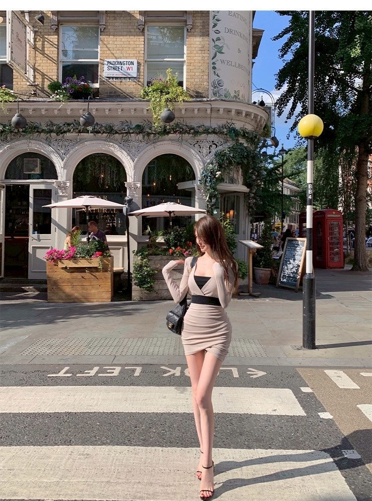 25Oct. 層次美學氣質撞色收腰連身裙