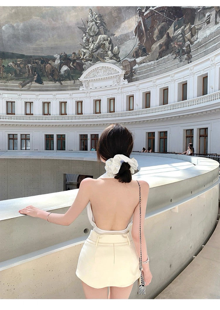 25Aug. 本期摯愛韓系夢露掛脖連擋背心 白