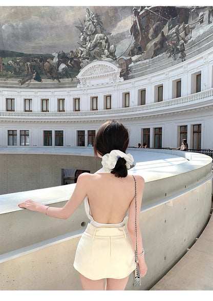 25Aug. 本期摯愛韓系夢露掛脖連擋背心 白