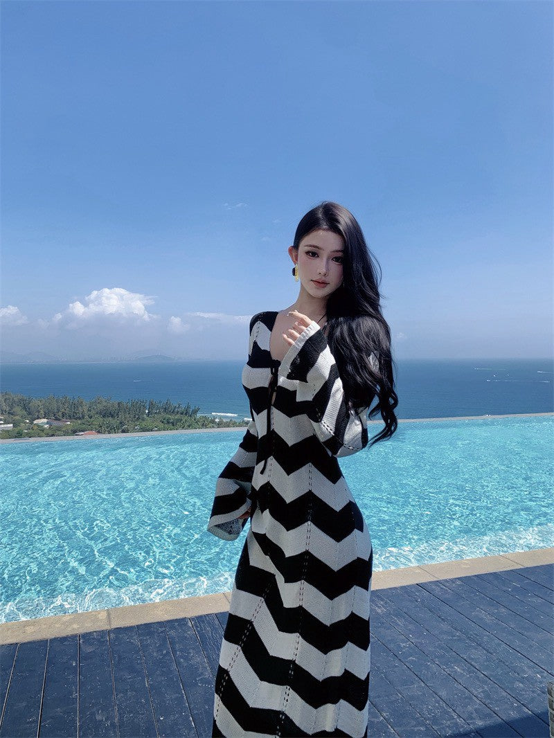 26Jun. 度假波浪條紋針織長罩連身裙