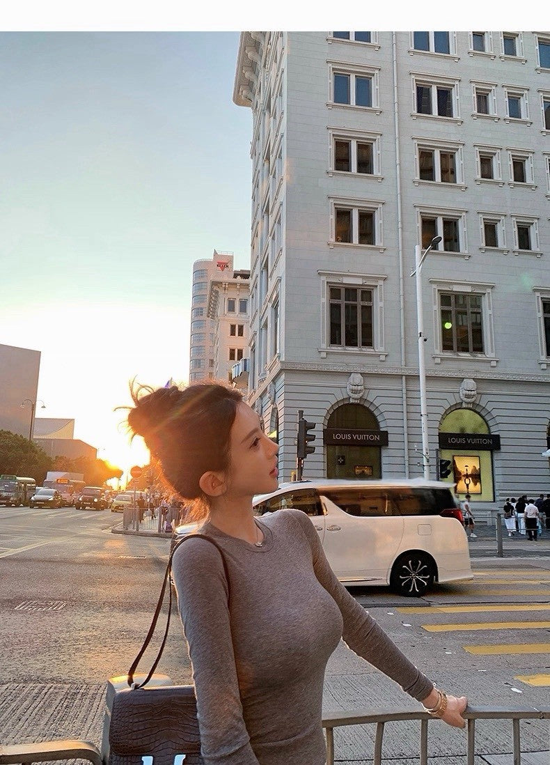 25Dec. 黃金C位軟羊絨圓領緊身T恤 灰