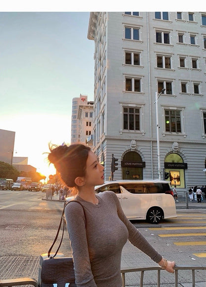 25Dec. 黃金C位軟羊絨圓領緊身T恤 灰