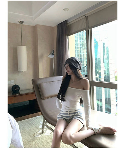 25Nov. 美肩擔當 修身純色百搭上衣3色