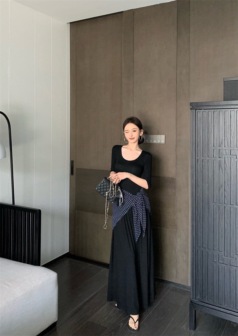 Jun.  簡約氣質赫本圓領針織拼接連身裙 黑