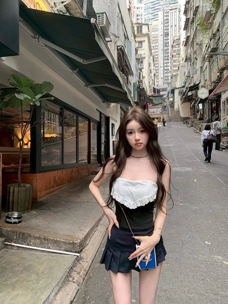 Jun. 純甜歐蕾 撞色繡花魚骨抹胸上衣