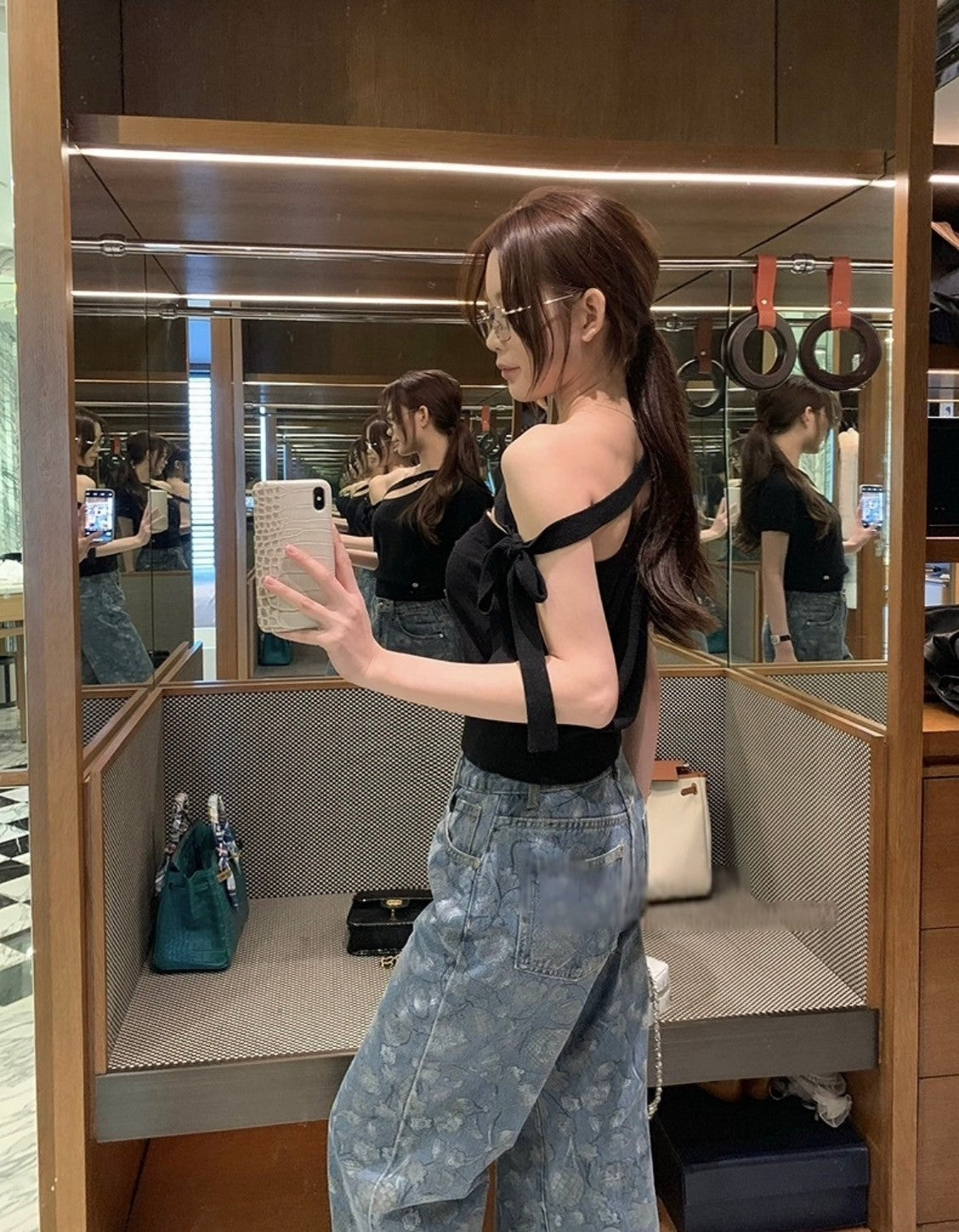 Mar. 法式中古小香 斜肩繫帶羊毛針織上衣 黑