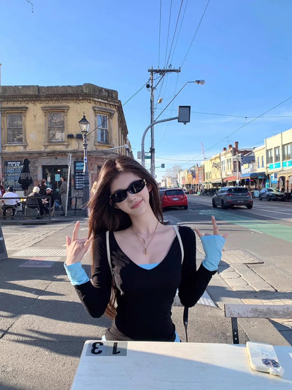 25Nov. 辣妹宣言休閒撞色V領針織上衣 黑拼藍/咖拼卡