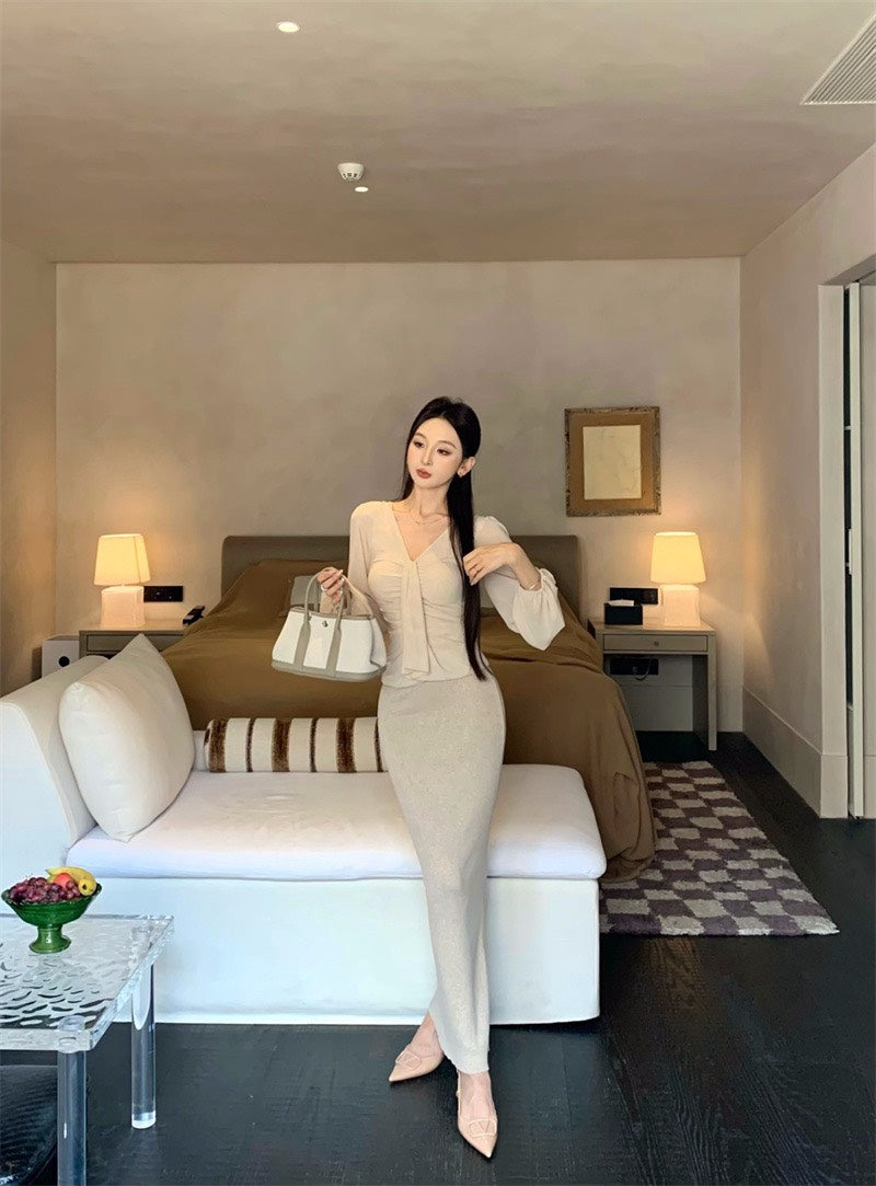 25Nov. 溫柔褶皺V領純欲天花板上衣 針織裙