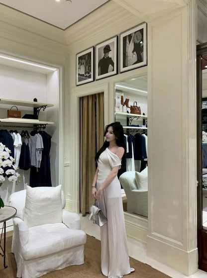 25Aug. 高級感壓褶不易皺垂垂休閒褲 白/黑