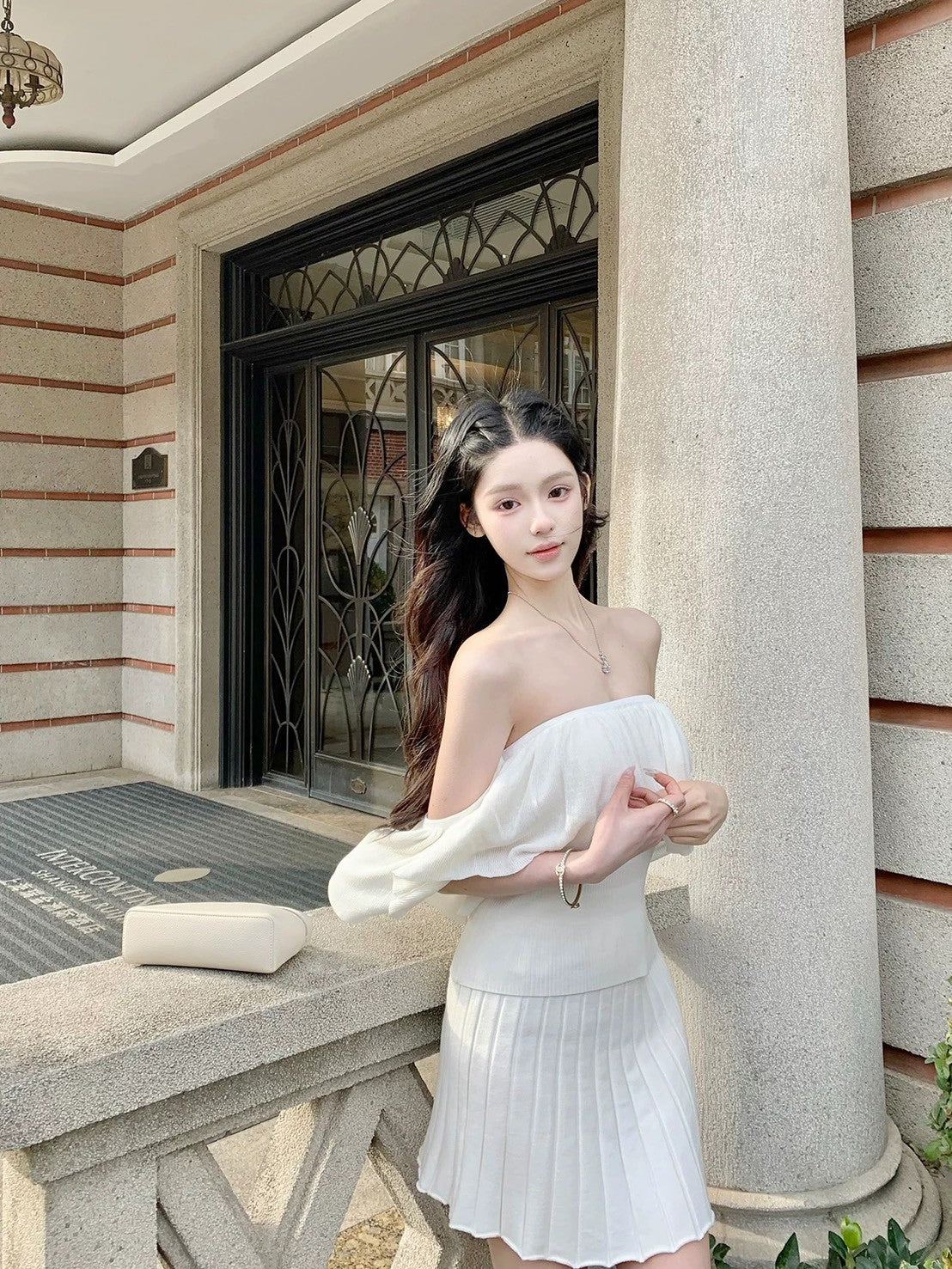26Apr. 韓女氣質荷葉一字領2穿上衣 粉/杏/咖