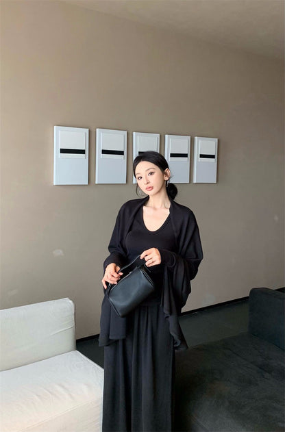 25Dec. 舒適至上多用式披肩U領長袖打底休閒褲三件套 黑