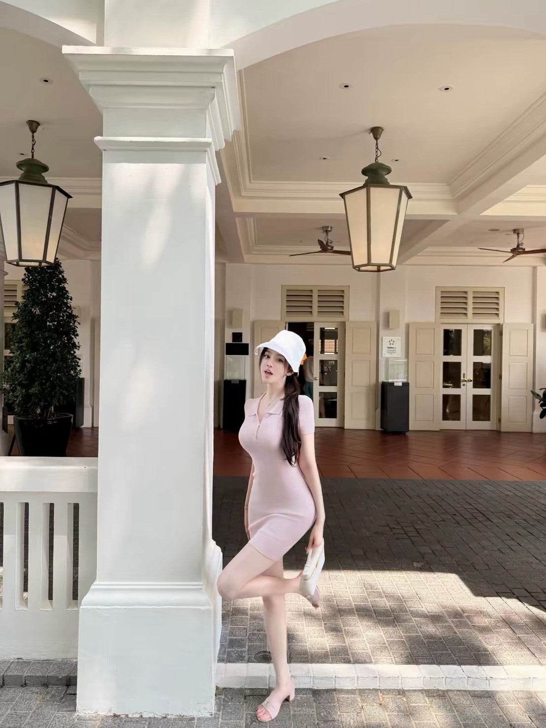 26Sep. 「員瑛少女粉」氣質polo領高彈針織包臀裙