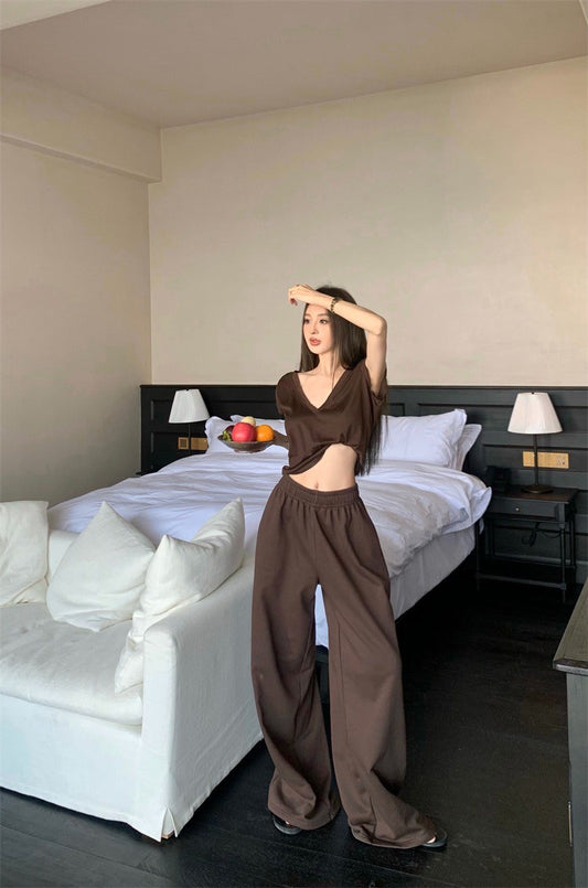 Jun. 復古咖色休閒衛褲