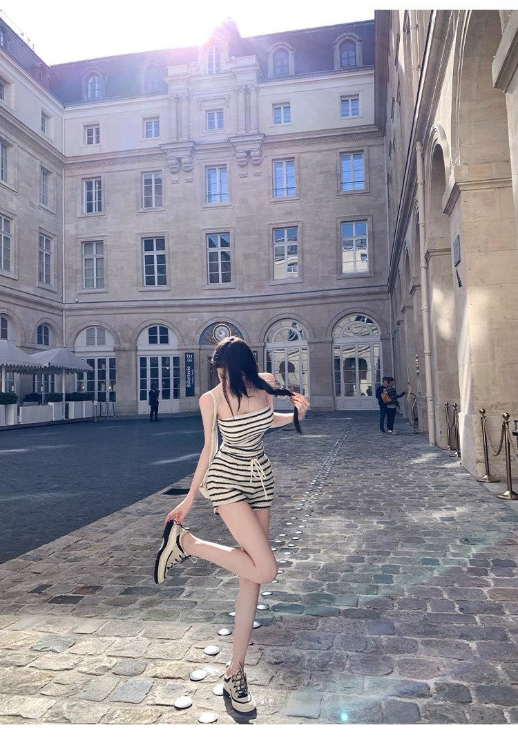 25Aug. 法香特殊織機紡藝條紋抹胸短褲套裝