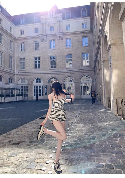 25Aug. 法香特殊織機紡藝條紋抹胸短褲套裝