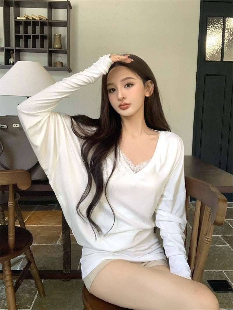 Jun. 戀夏告白 蝙蝠袖V領包覆下擺長袖上衣 白