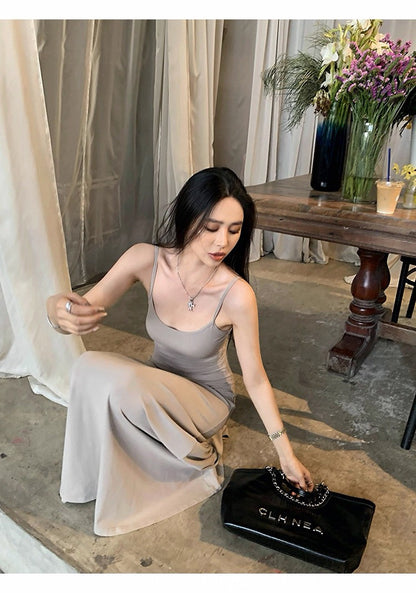 26Apr. 溫柔skims簡約歐美背心連身裙 杏